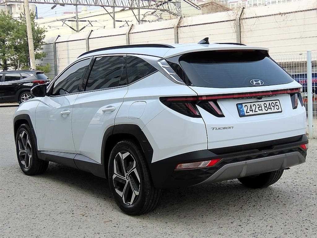 현대 투싼 투싼 (NX4) 가솔린 1.6 터보 2WD 인스퍼레이션 이미지 3