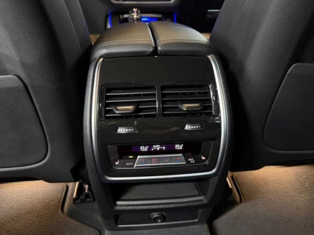 BMW X5 X5 (G05) xDrive 40i xLine 이미지 14