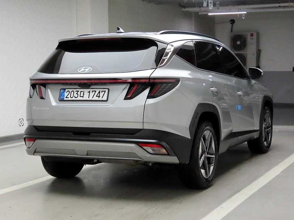 현대 투싼 더 뉴 투싼 (NX4) 디젤 2.0 2WD 인스퍼레이션 이미지 4