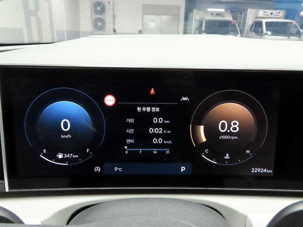 현대 투싼 더 뉴 투싼 (NX4) 디젤 2.0 2WD 인스퍼레이션 이미지 5