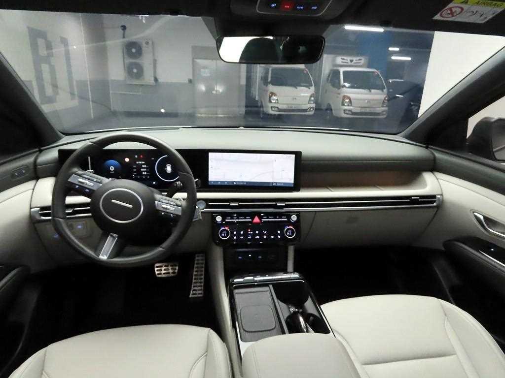 현대 투싼 더 뉴 투싼 (NX4) 디젤 2.0 2WD 인스퍼레이션 이미지 6