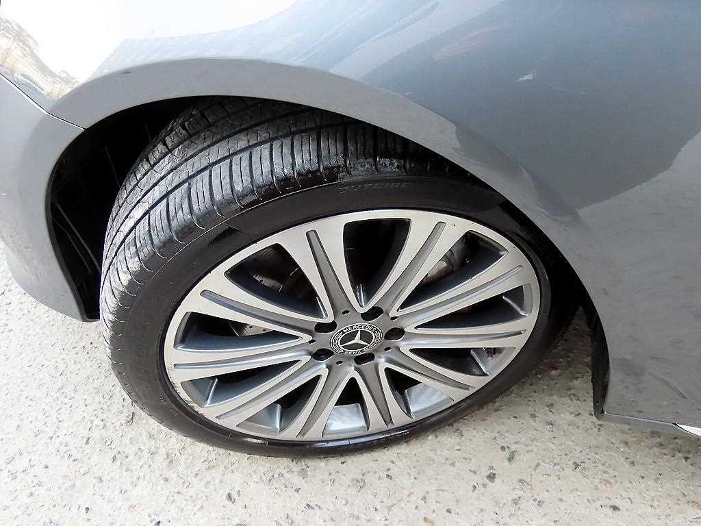 벤츠 E 클래스 E-클래스 W213 E400 4MATIC 익스클루시브 이미지 20