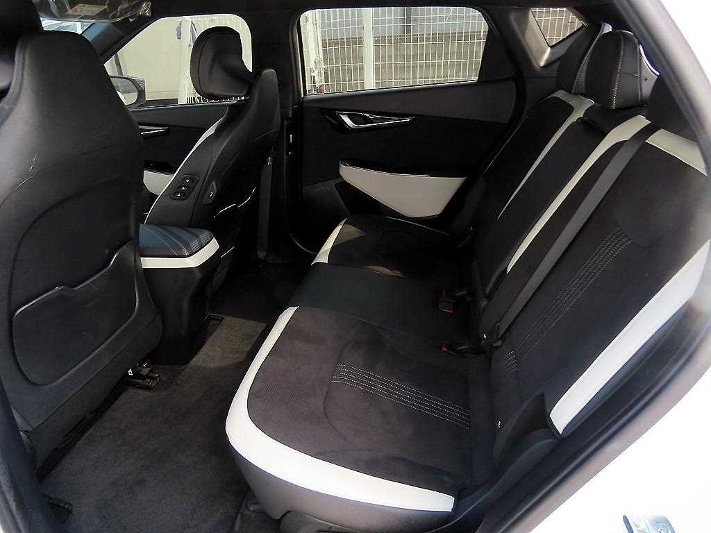 기아 EV6 롱레인지 AWD GT Line 이미지 6