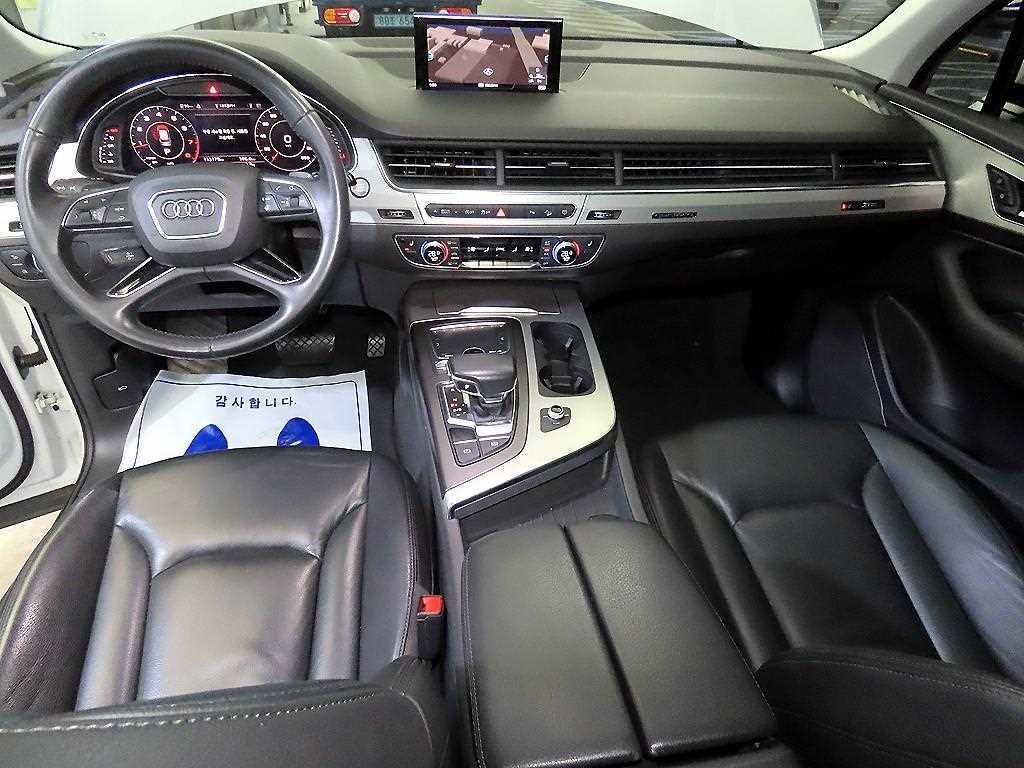 아우디 Q7 Q7 (4M) 45 TFSI 콰트로 이미지 10