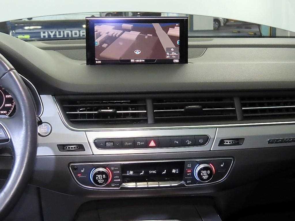 아우디 Q7 Q7 (4M) 45 TFSI 콰트로 이미지 11
