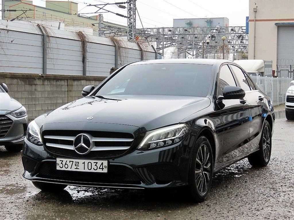 벤츠 C 클래스 C클래스 W205 C200 이미지 2