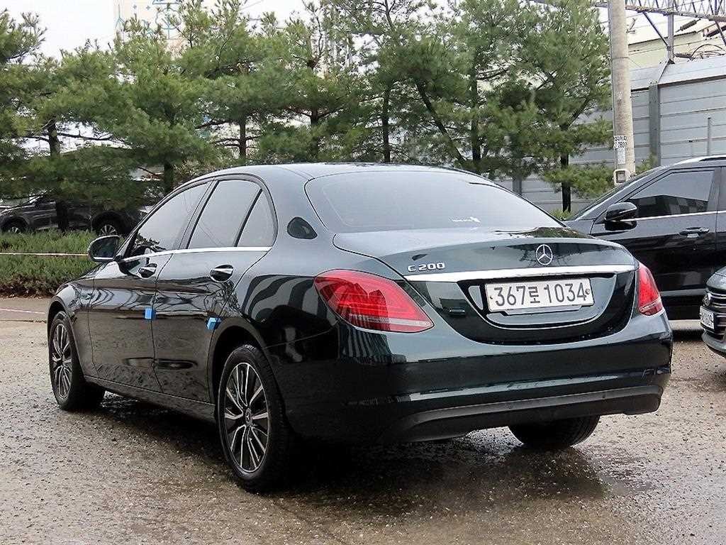 벤츠 C 클래스 C클래스 W205 C200 이미지 3