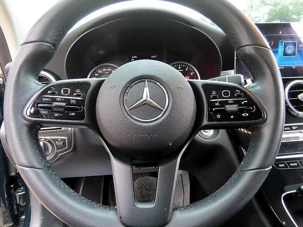 벤츠 C 클래스 C클래스 W205 C200 이미지 8