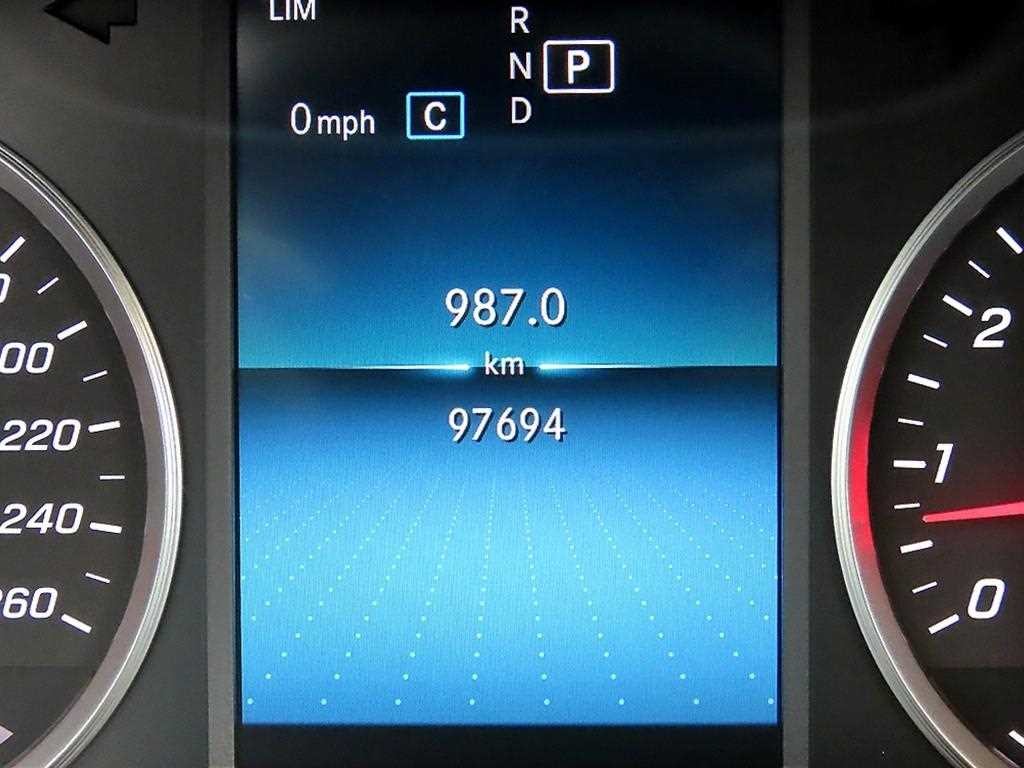 벤츠 C 클래스 C클래스 W205 C200 이미지 9