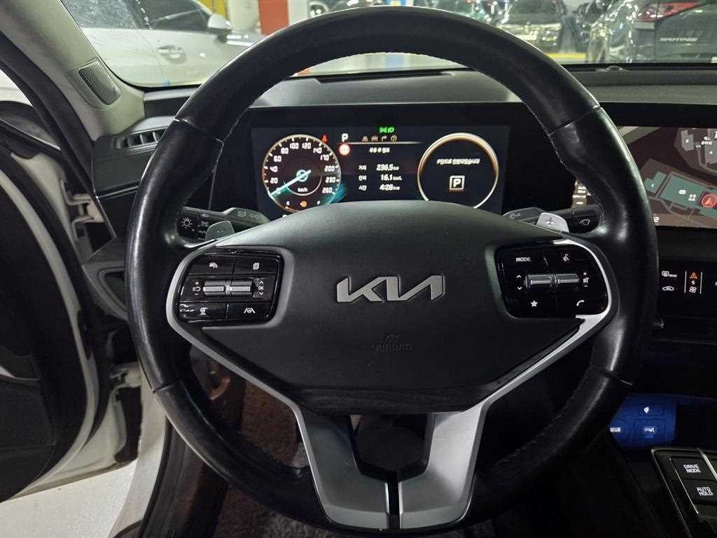 기아 K8 2.5 2WD 시그니처 이미지 9
