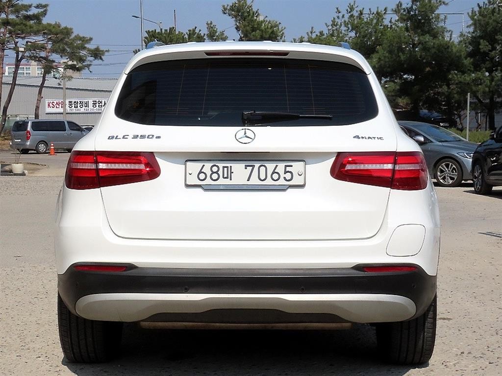 벤츠 GLC 클래스 GLC클래스 X253 GLC 350 e 4MATIC 이미지 4