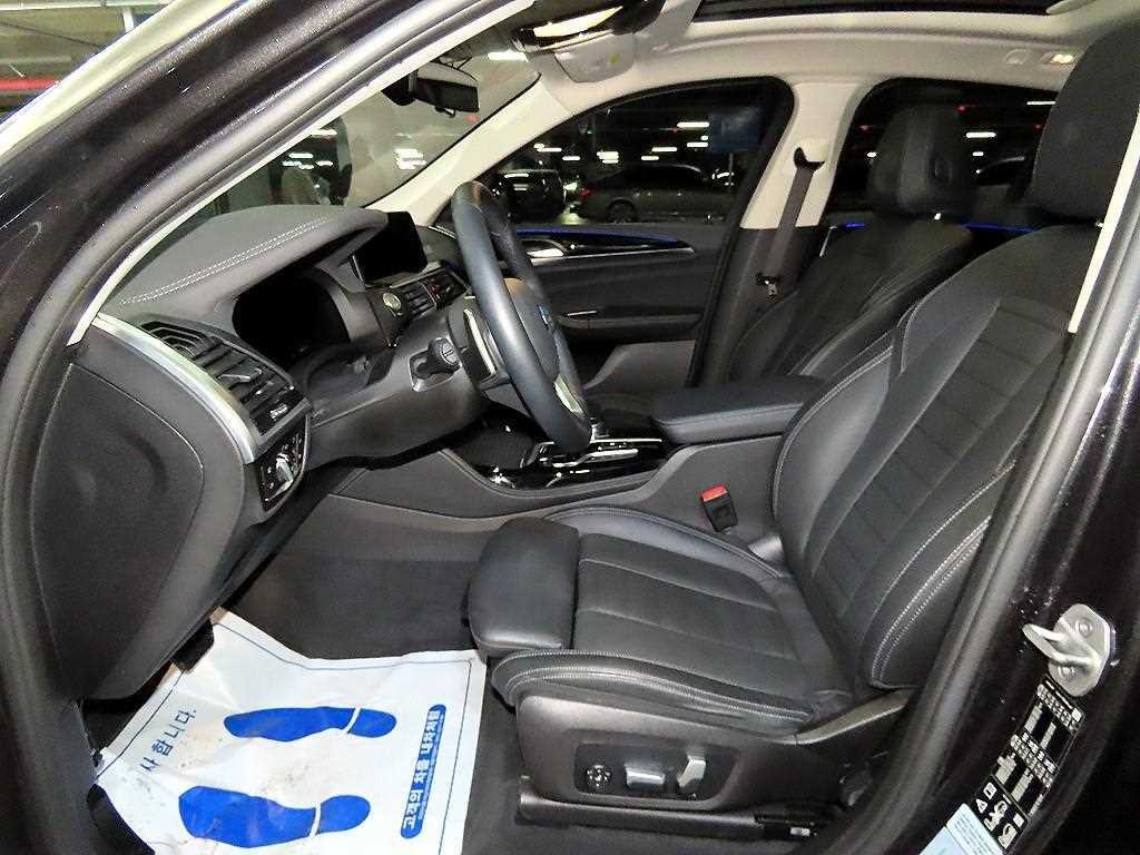 BMW X4 X4 (G02) xDrive 20i xLine 이미지 6