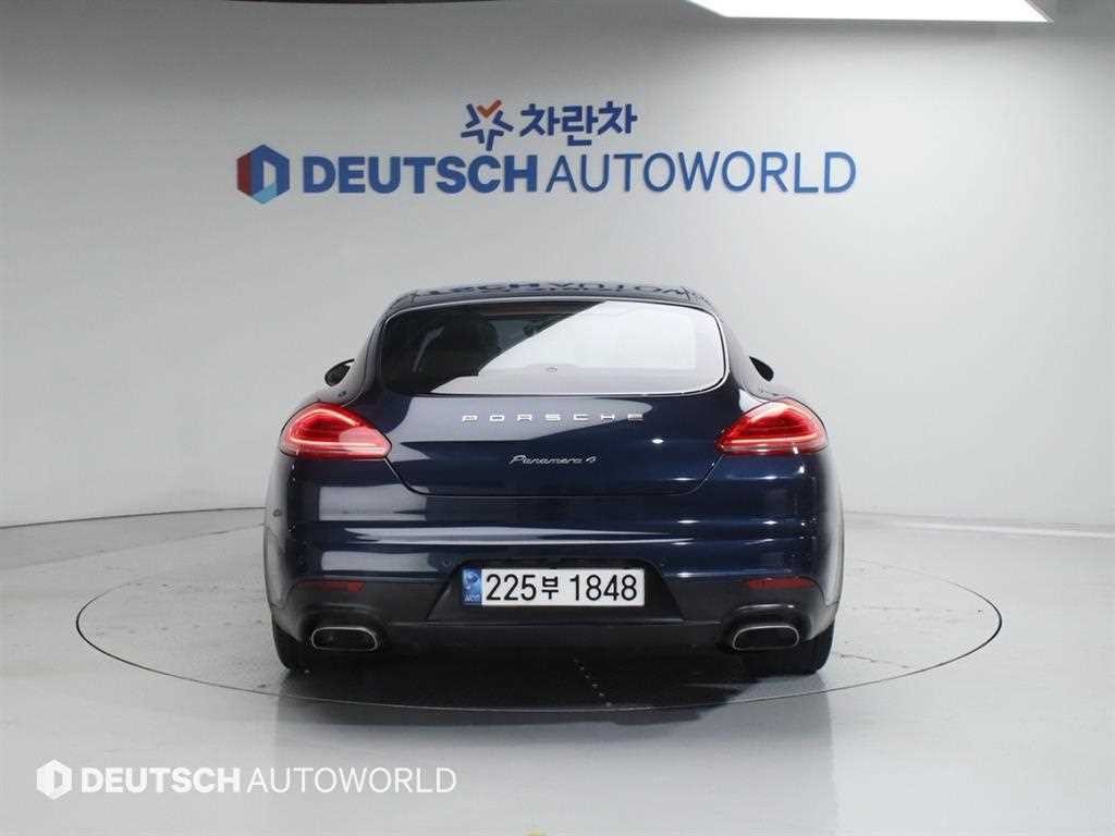포르쉐 파나메라 3.6 AWD 이미지 4