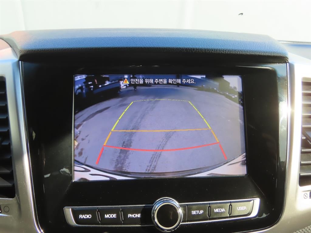 KG모빌리티(쌍용) 렉스턴 올 뉴 렉스턴 (Y450) 디젤 2.2 2WD 럭셔리 이미지 19