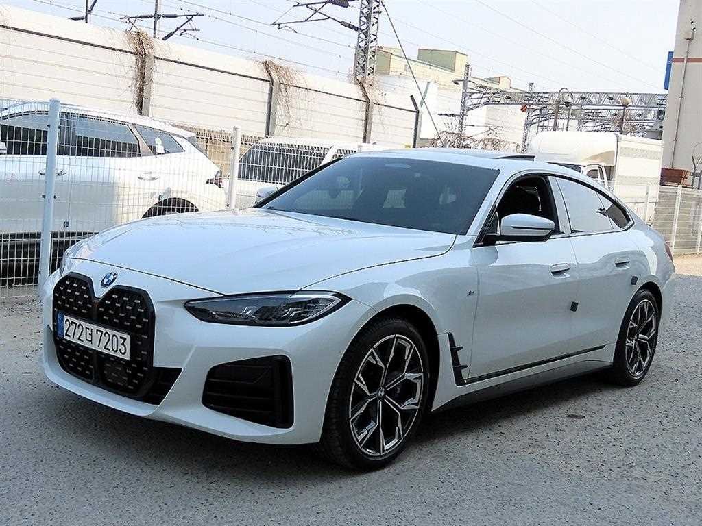 BMW 4시리즈 4시리즈 (G22) 420i 그란쿠페M 스포츠 퍼포먼스팩 이미지 2