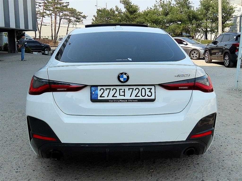 BMW 4시리즈 4시리즈 (G22) 420i 그란쿠페M 스포츠 퍼포먼스팩 이미지 4