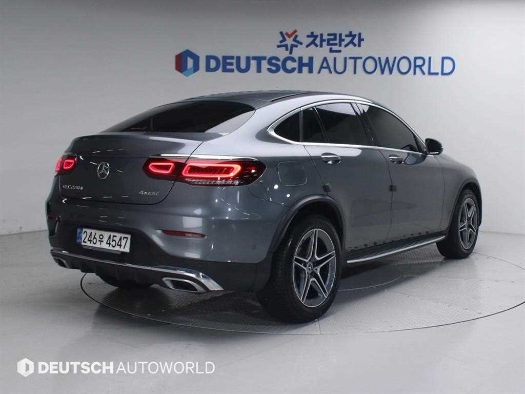 벤츠 GLC 클래스 GLC클래스 X253 GLC 220 d 4MATIC 쿠페 이미지 2