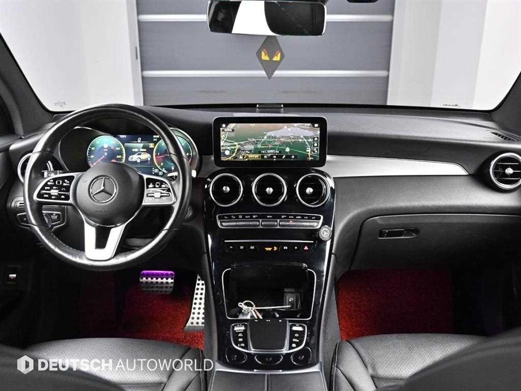 벤츠 GLC 클래스 GLC클래스 X253 GLC 220 d 4MATIC 쿠페 이미지 7