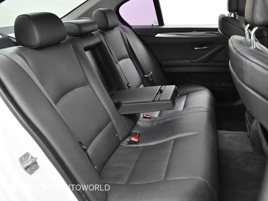 BMW 5시리즈 5시리즈 (F10) 520d 이미지 12