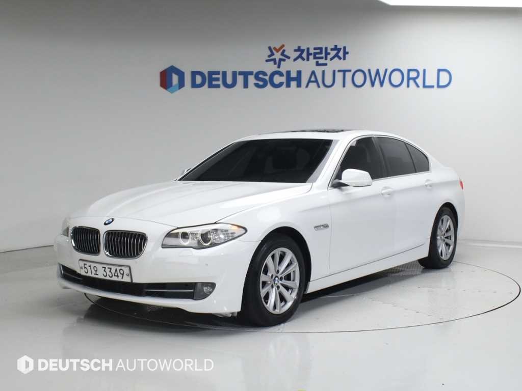 BMW 5시리즈 5시리즈 (F10) 520d 이미지 2