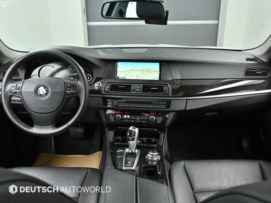 BMW 5시리즈 5시리즈 (F10) 520d 이미지 7