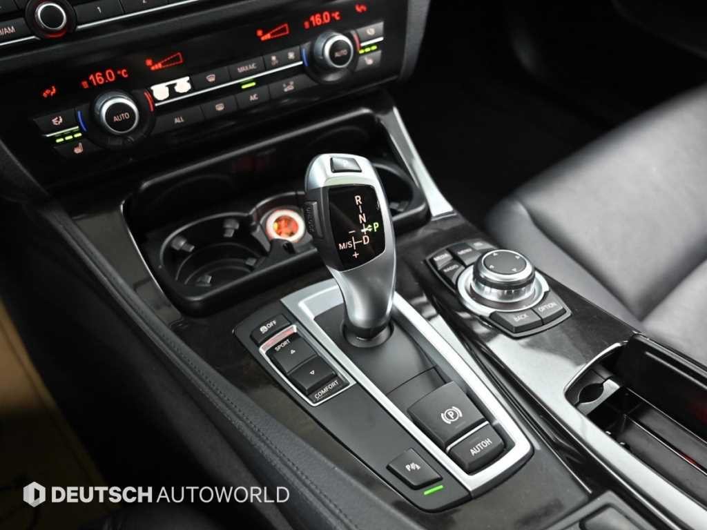 BMW 5시리즈 5시리즈 (F10) 520d 이미지 9