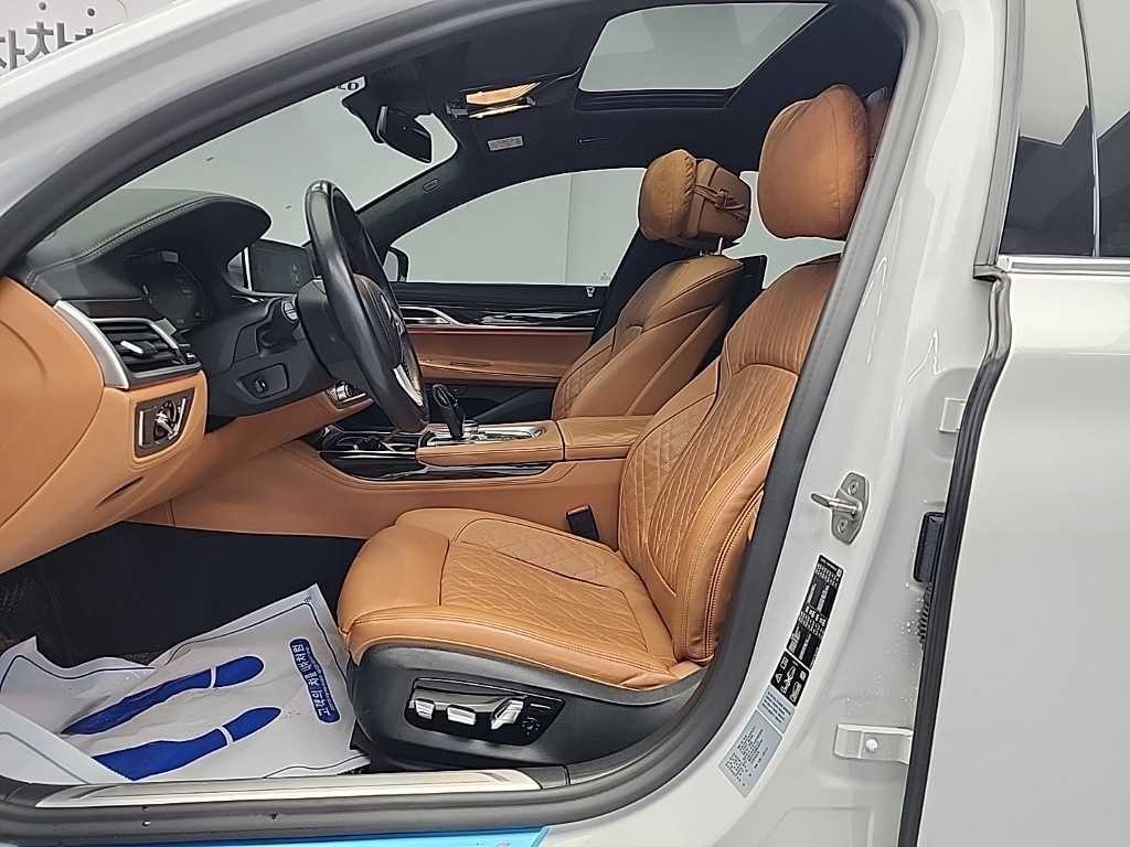 BMW 7시리즈 7시리즈 (G11) 740Li xDrive 디자인 퓨어 엑설런스 이미지 11