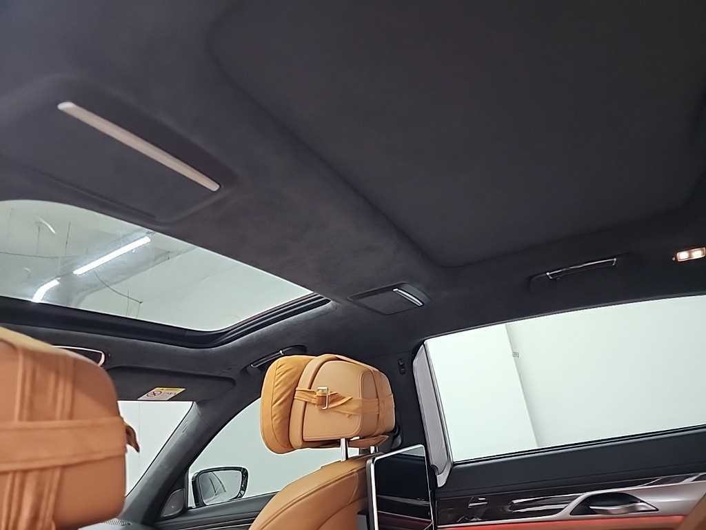 BMW 7시리즈 7시리즈 (G11) 740Li xDrive 디자인 퓨어 엑설런스 이미지 17