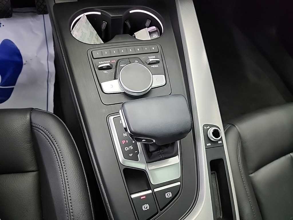 아우디 A4 A4 (B9) 30 TDI 이미지 8