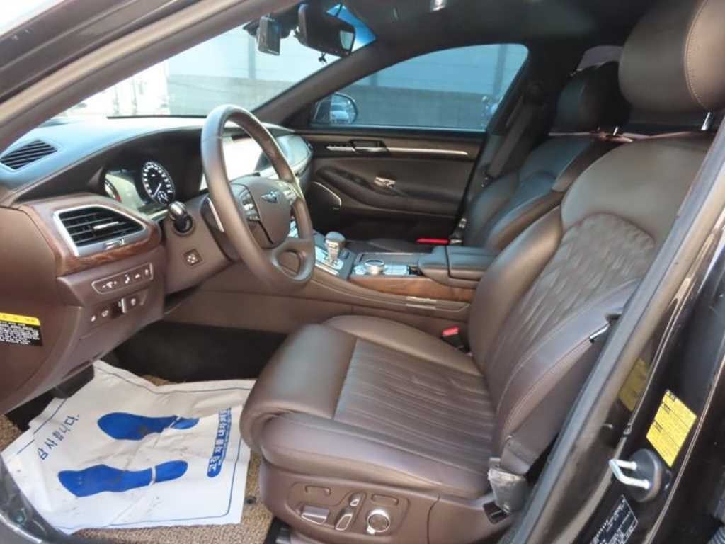 제네시스 G90 3.8 GDI AWD 프레스티지 이미지 5