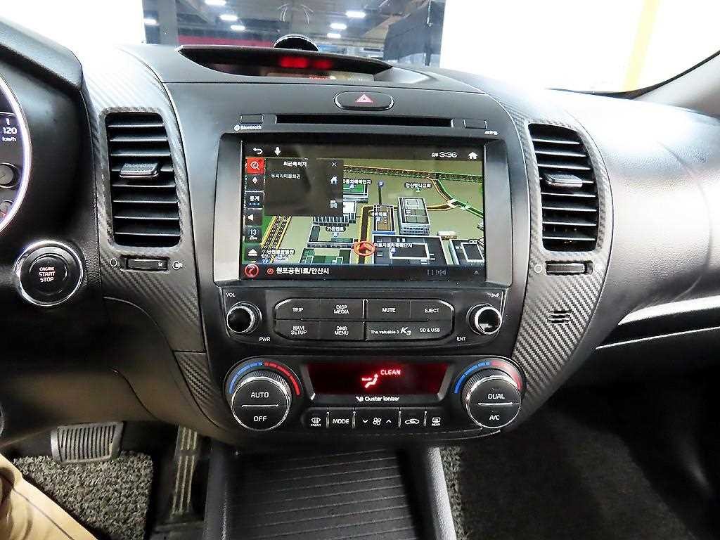 기아 K3 1.6 GDI 트렌디 이미지 14