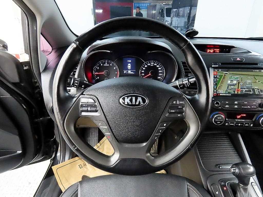 기아 K3 1.6 GDI 트렌디 이미지 9