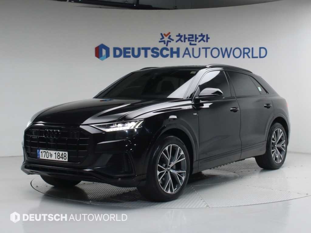 아우디 Q8 55 TFSI 콰트로 프리미엄 이미지 1