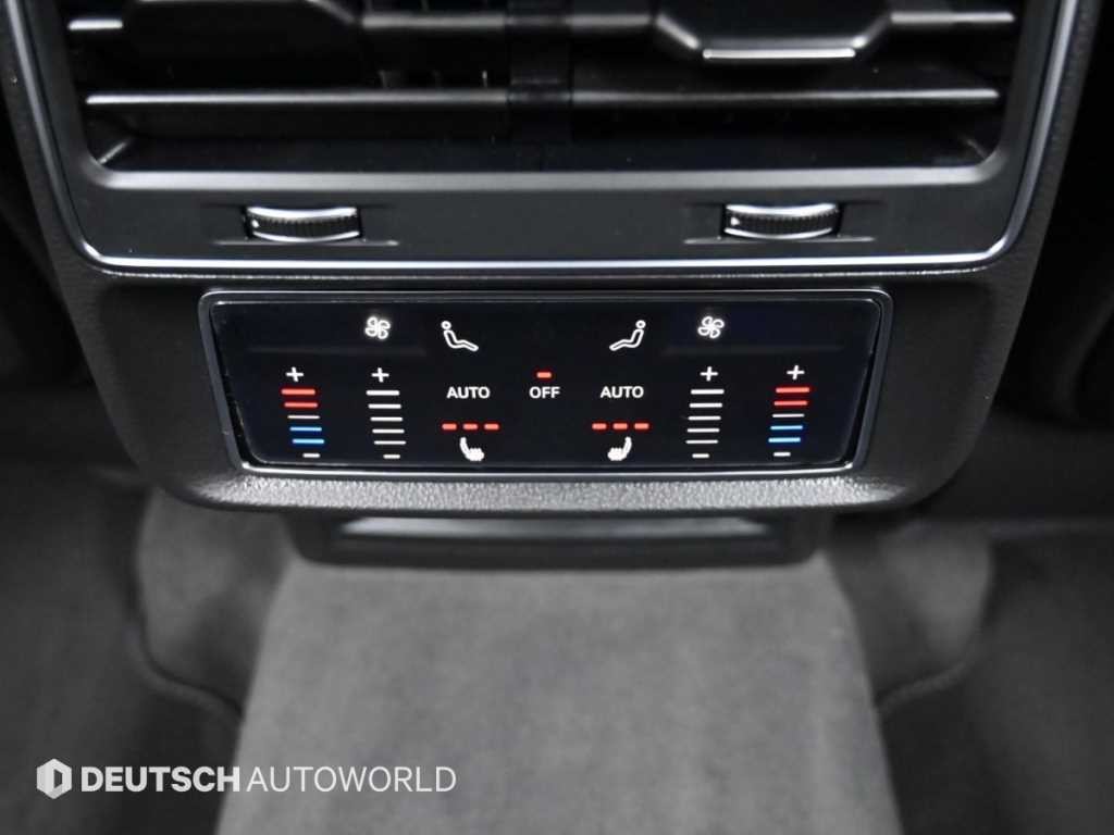 아우디 Q8 55 TFSI 콰트로 프리미엄 이미지 16
