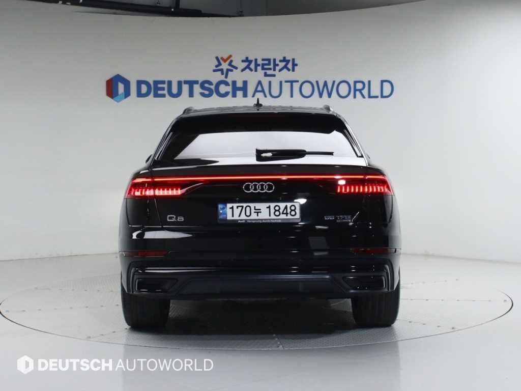 아우디 Q8 55 TFSI 콰트로 프리미엄 이미지 4