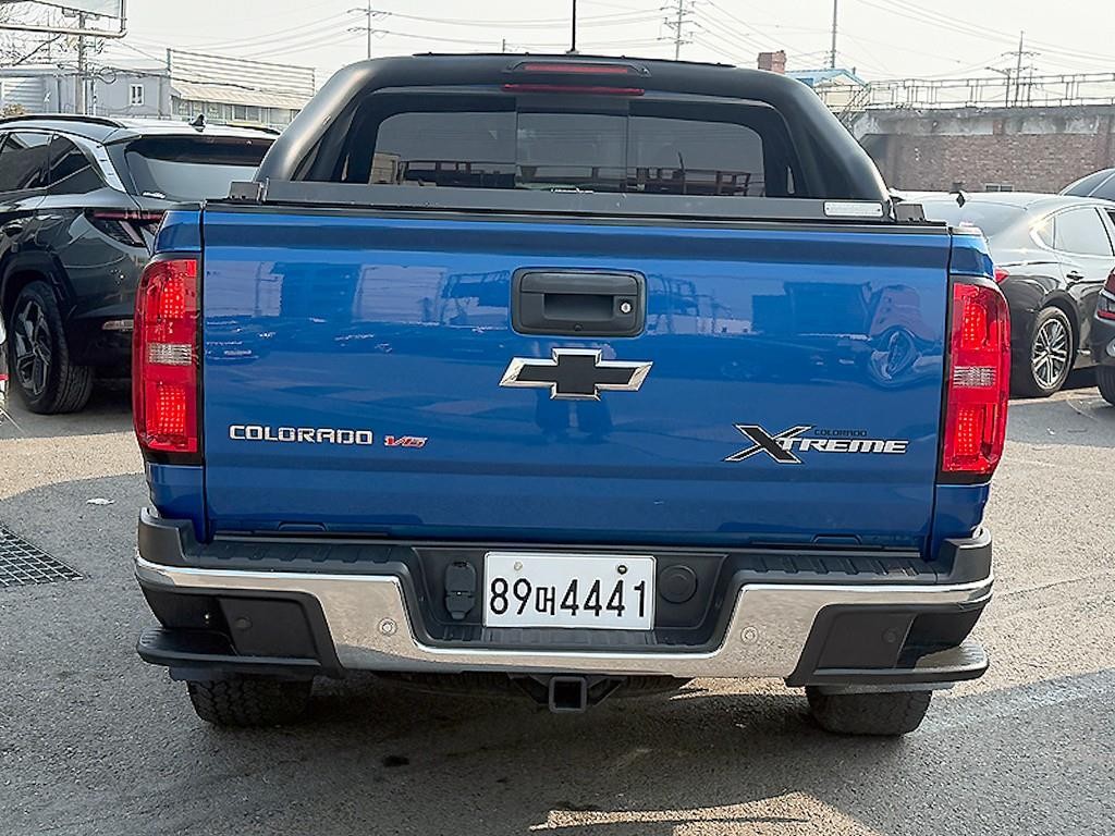 쉐보레 콜로라도 3.6 익스트림-X 4WD 스포츠 바 이미지 3