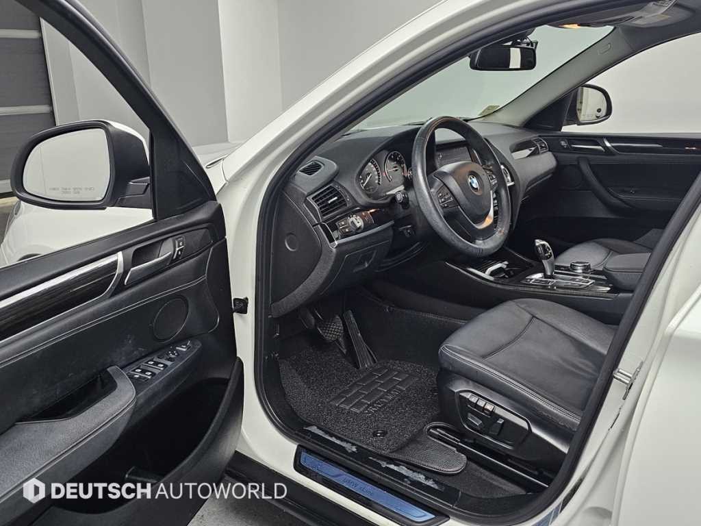 BMW X4 X4 (F26) xDrive 20d 이미지 11