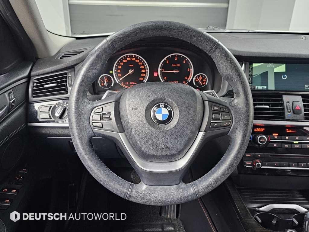BMW X4 X4 (F26) xDrive 20d 이미지 13