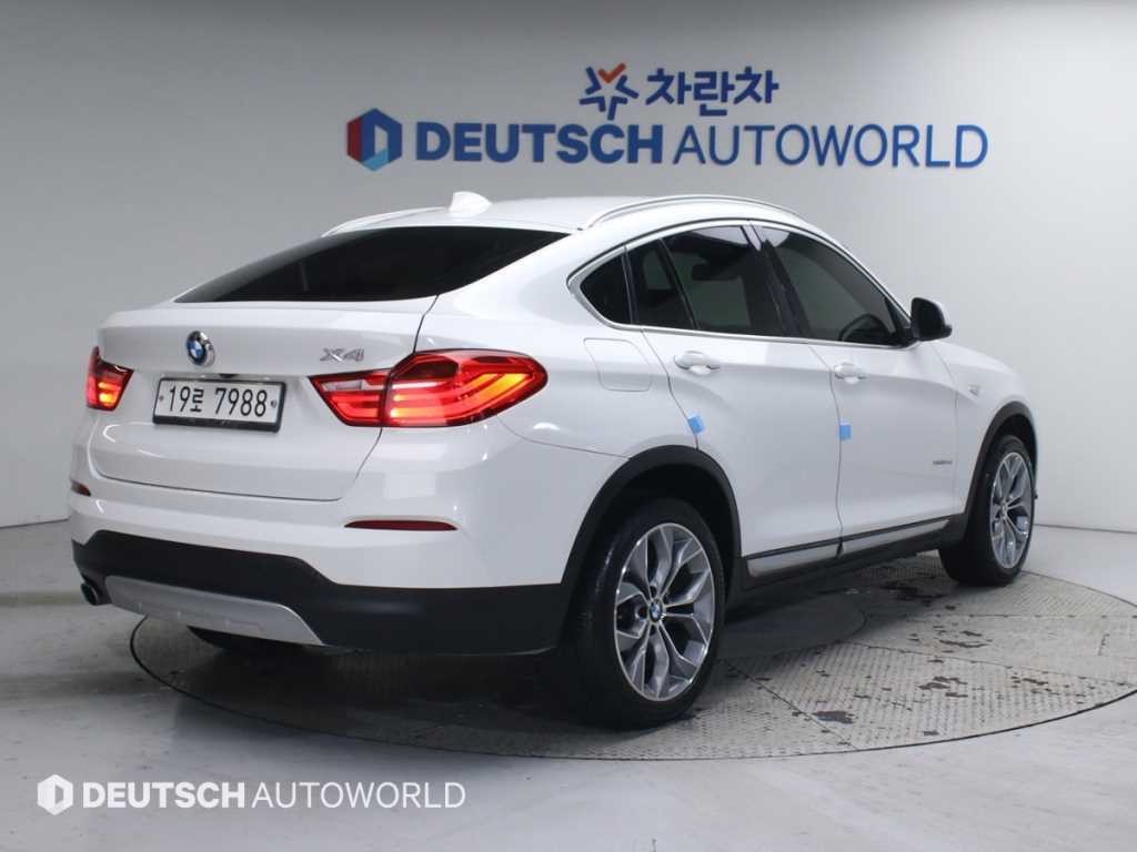 BMW X4 X4 (F26) xDrive 20d 이미지 2