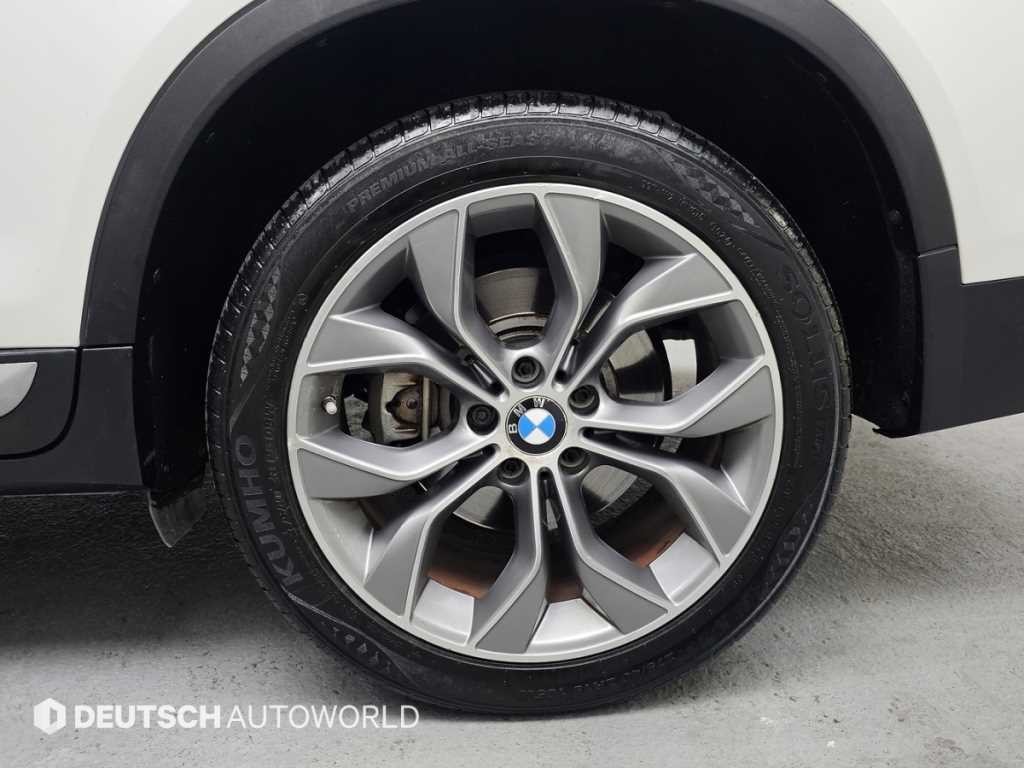 BMW X4 X4 (F26) xDrive 20d 이미지 5