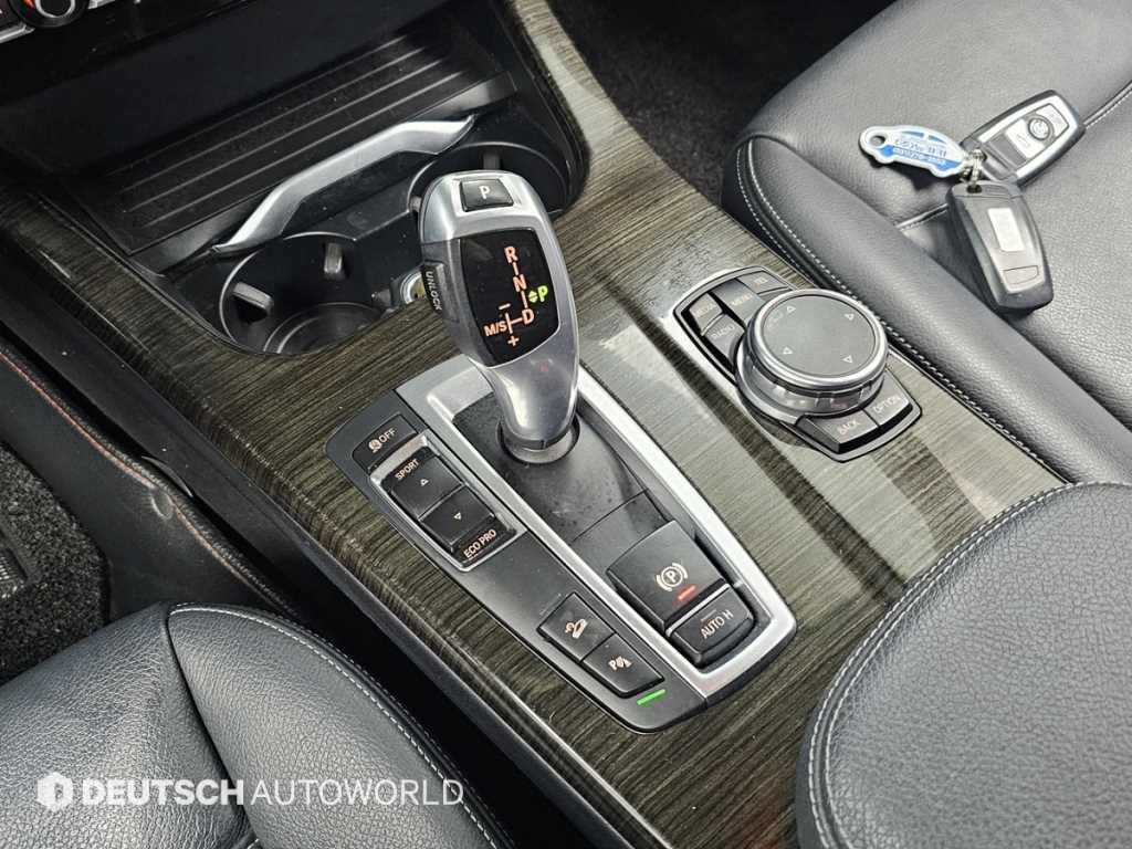 BMW X4 X4 (F26) xDrive 20d 이미지 9