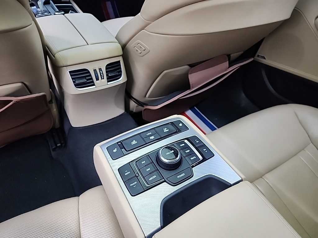 제네시스 G80 2.2D AWD 프리미엄 럭셔리 이미지 13
