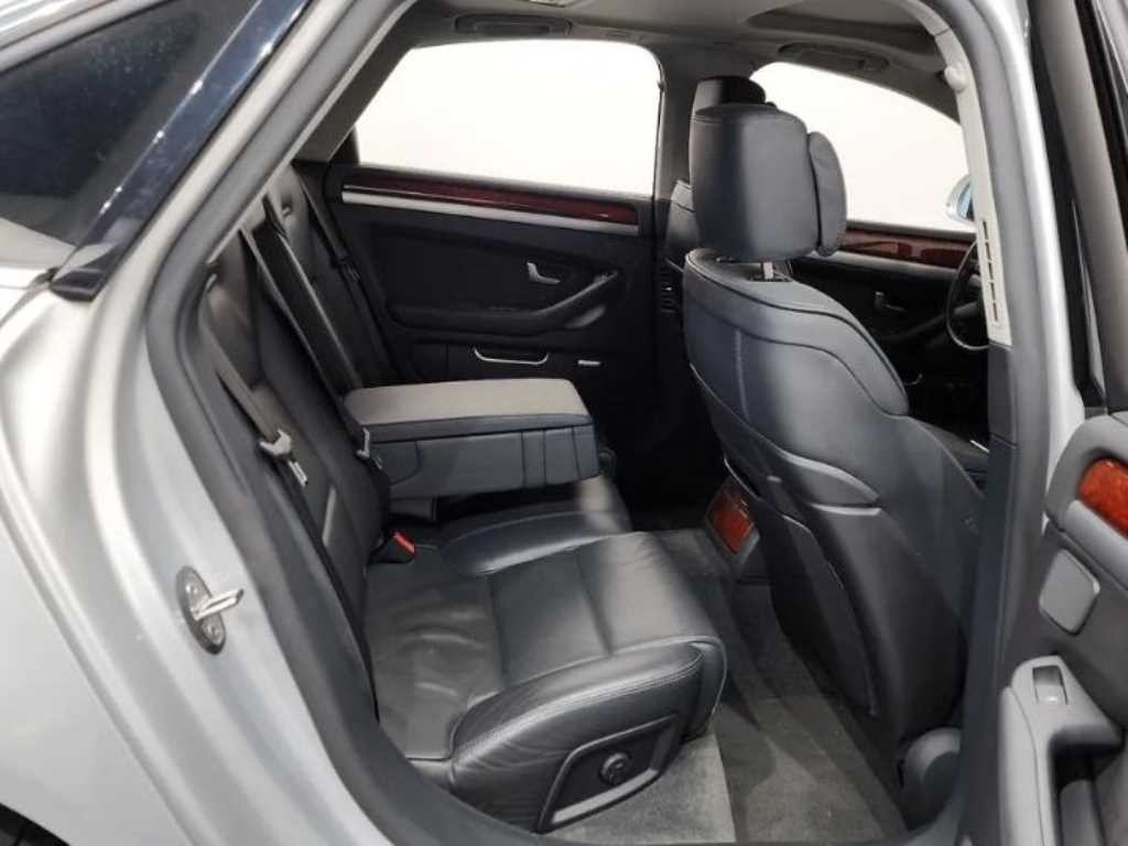아우디 A8 뉴A8 4.2 FSI 콰트로 이미지 10