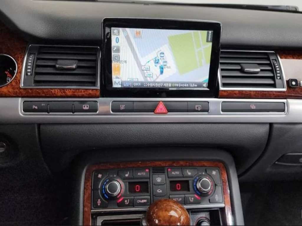 아우디 A8 뉴A8 4.2 FSI 콰트로 이미지 12