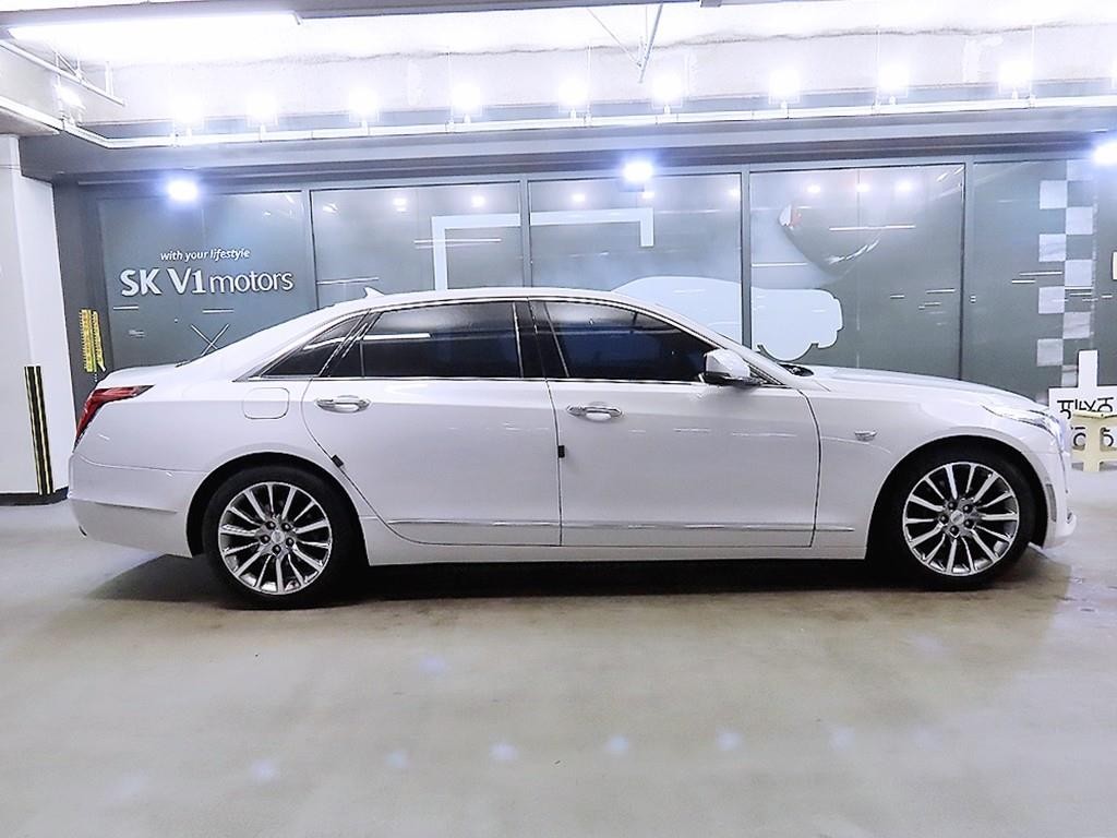 캐딜락 CT6 2.0 T 이미지 3
