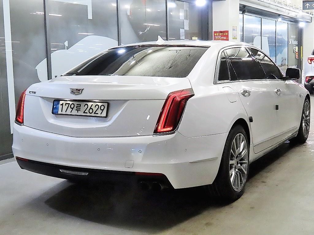 캐딜락 CT6 2.0 T 이미지 4