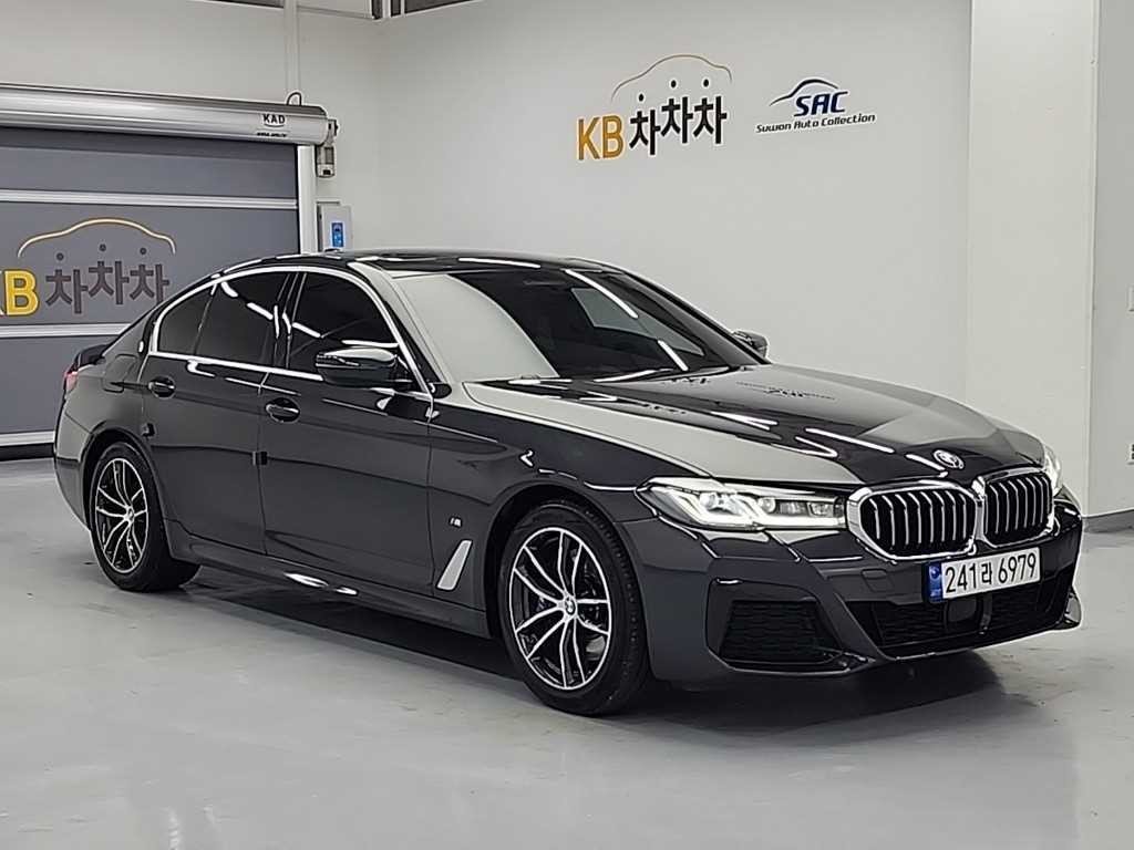 BMW 5시리즈 5시리즈 (G30) 523d xDrive M 스포츠 이미지 4