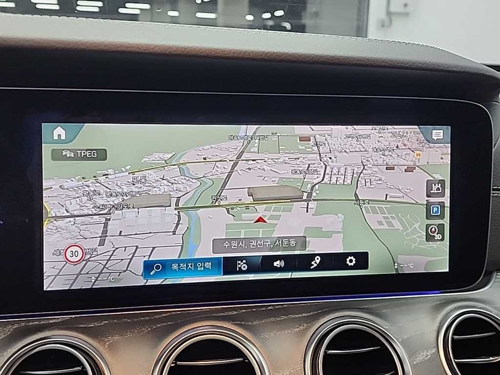 벤츠 E 클래스 E-클래스 W213 E350 4MATIC AMG LINE 이미지 15