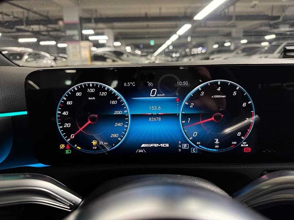 벤츠 A 클래스 A클래스 W177 AMG A35 4MATIC 세단 이미지 8
