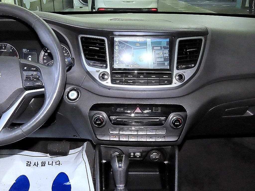 현대 투싼 올뉴투싼 디젤 1.7 2WD 모던 이미지 11